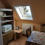 Valéria Quarto em Acomodações Particulares Budakalász